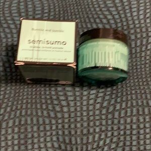 Bn semisumo hi shine lo hold pomade